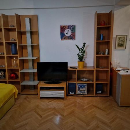 Spectacular Apartment In Skopje, City Mall Area Zewnętrze zdjęcie