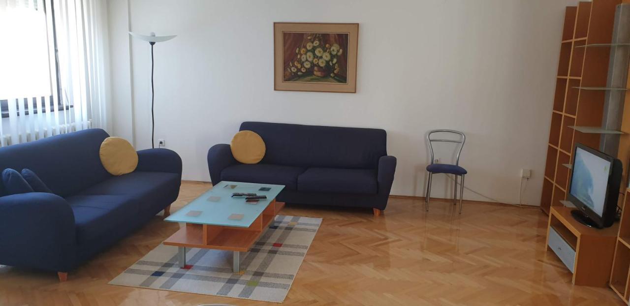 Spectacular Apartment In Skopje, City Mall Area Zewnętrze zdjęcie