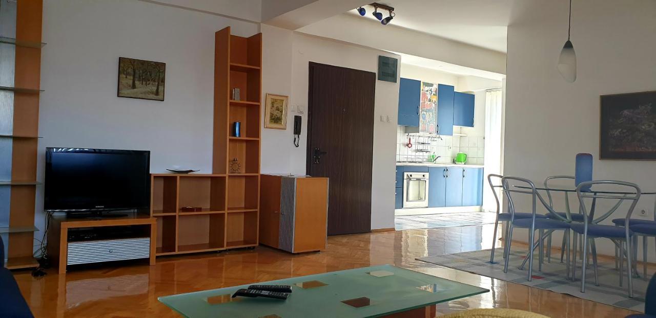 Spectacular Apartment In Skopje, City Mall Area Zewnętrze zdjęcie